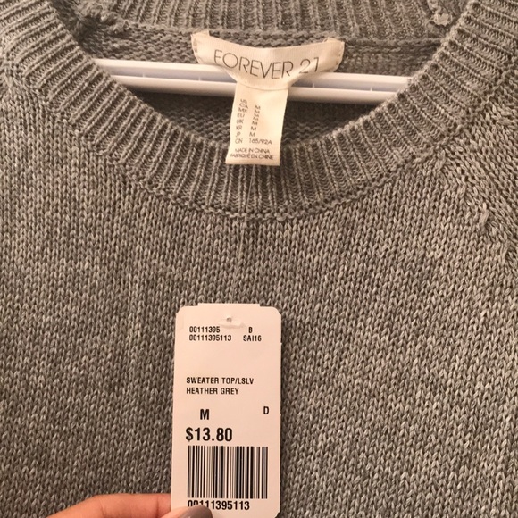 Gray sweater - Picture 3 of 5